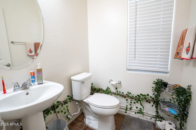 16425 W LATHAM Street, Goodyear, AZ 85338