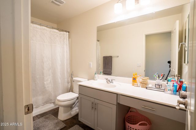 16425 W LATHAM Street, Goodyear, AZ 85338