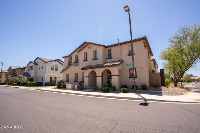 16425 W LATHAM Street, Goodyear, AZ 85338