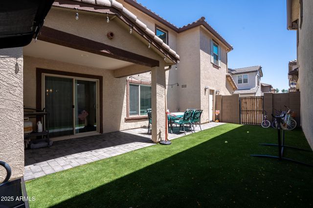 16425 W LATHAM Street, Goodyear, AZ 85338