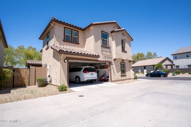 16425 W LATHAM Street, Goodyear, AZ 85338