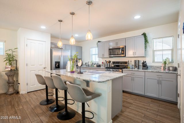 16425 W LATHAM Street, Goodyear, AZ 85338