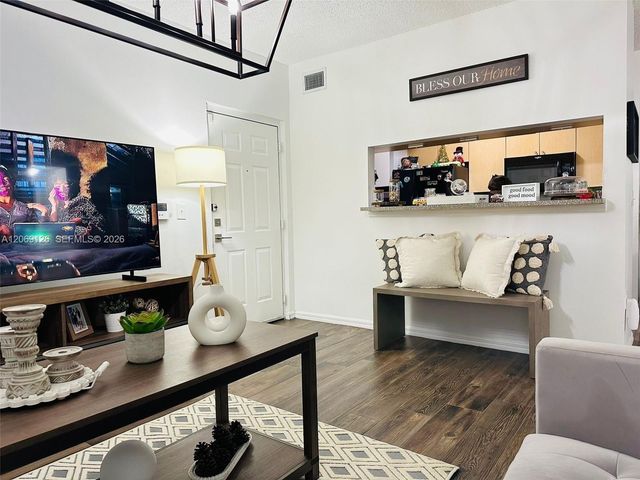 2120 W Preserve Way 107, Miramar, FL 33025