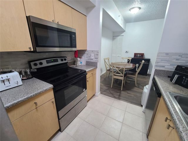 2120 W Preserve Way 107, Miramar, FL 33025