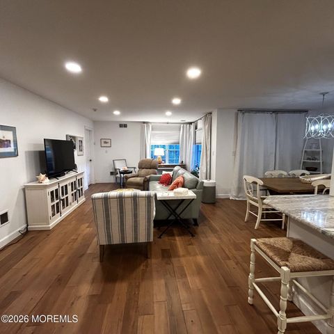 24 Edinburgh Drive 24A, Monroe, NJ 08831