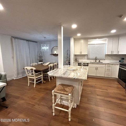 24 Edinburgh Drive 24A, Monroe, NJ 08831