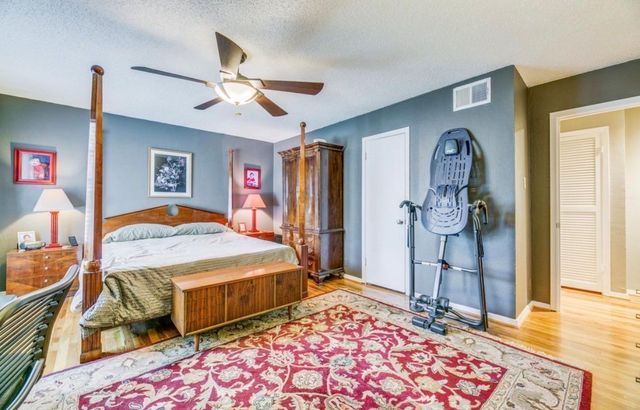 5030 Lahoma Street, Dallas, TX 75235