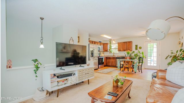 6608 Rockbridge Lane, Knoxville, TN 37921