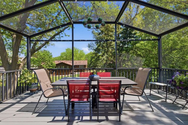 793 Torchwood Drive, New Brighton, MN 55112