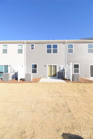 752 Kitfox Drive NW, Concord, NC 28027