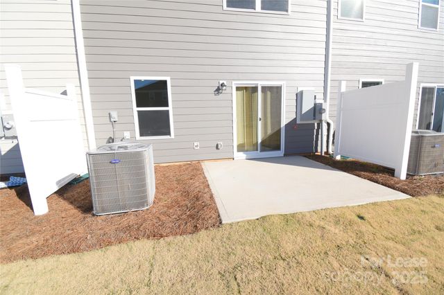 752 Kitfox Drive NW, Concord, NC 28027