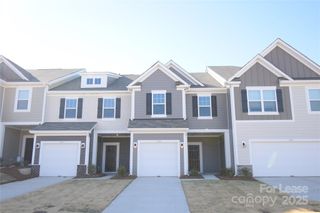 752 Kitfox Drive NW, Concord, NC 28027