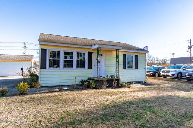 500 Beacham Lane, Jacksonville, NC 28540