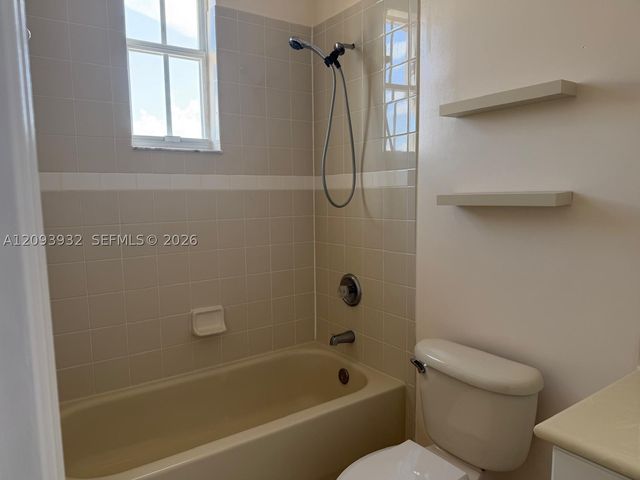 14624 SW 5th St 4-5, Pembroke Pines, FL 33027