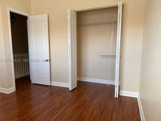 14624 SW 5th St 4-5, Pembroke Pines, FL 33027