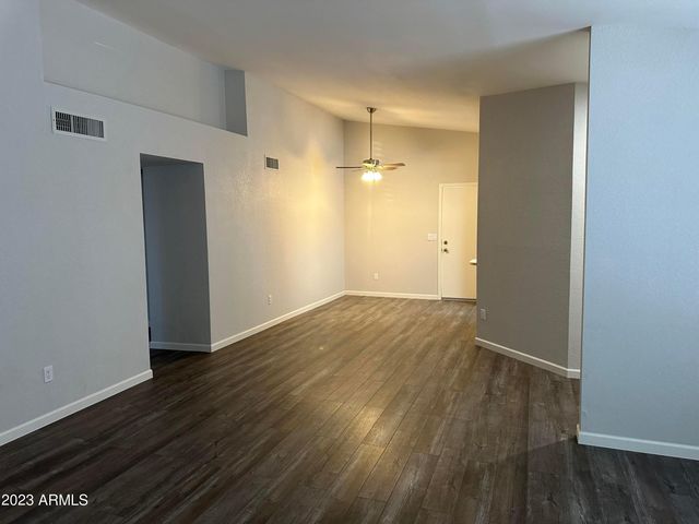 314 E Hartford Avenue, Phoenix, AZ 85022