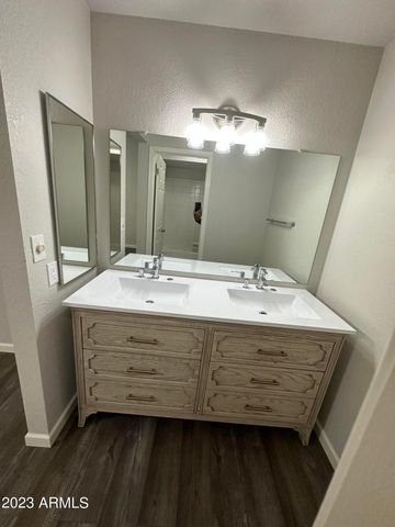 314 E Hartford Avenue, Phoenix, AZ 85022