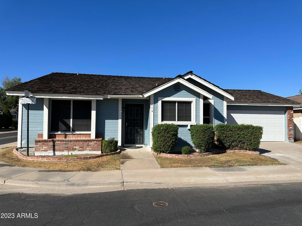 314 E Hartford Avenue, Phoenix, AZ 85022
