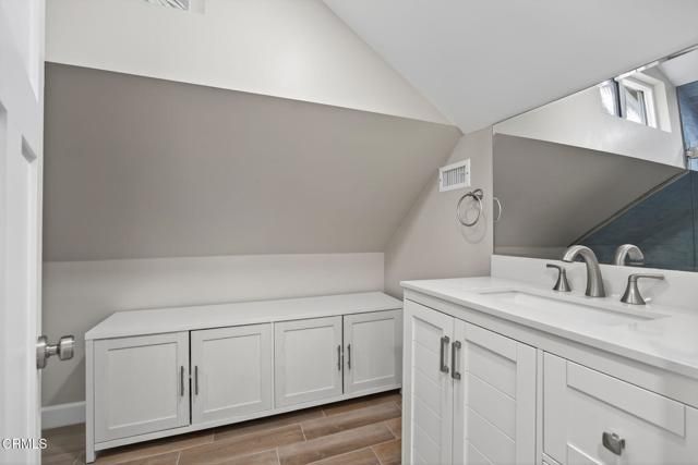 201 S Olive Street, Ventura, CA 93001