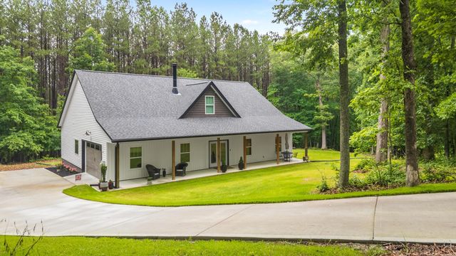 8331 Troubadour Way, Ooltewah, TN 37363