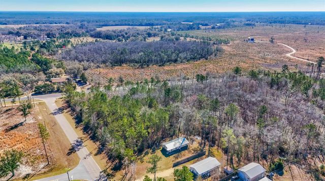 11963 NW Lake Mystic Lee Duggar Road, Bristol, FL 32321