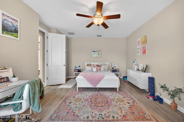 12118 WYNNFIELD LAKES Circle, Jacksonville, FL 32246