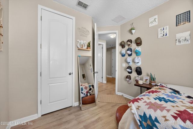 12118 WYNNFIELD LAKES Circle, Jacksonville, FL 32246