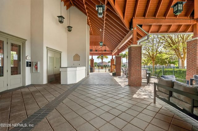 12118 WYNNFIELD LAKES Circle, Jacksonville, FL 32246