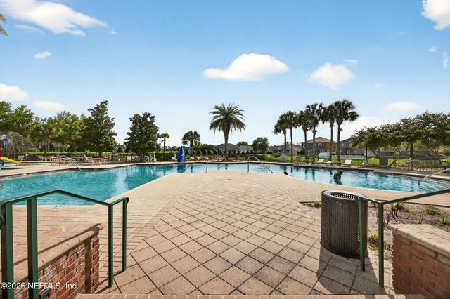 12118 WYNNFIELD LAKES Circle, Jacksonville, FL 32246