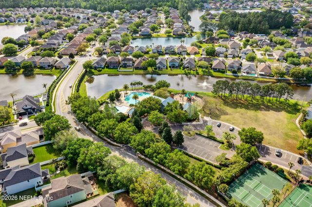 12118 WYNNFIELD LAKES Circle, Jacksonville, FL 32246