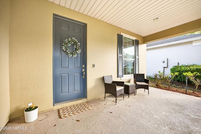 12118 WYNNFIELD LAKES Circle, Jacksonville, FL 32246