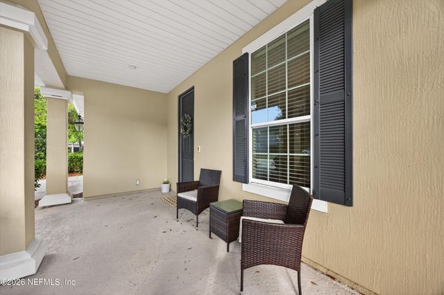 12118 WYNNFIELD LAKES Circle, Jacksonville, FL 32246