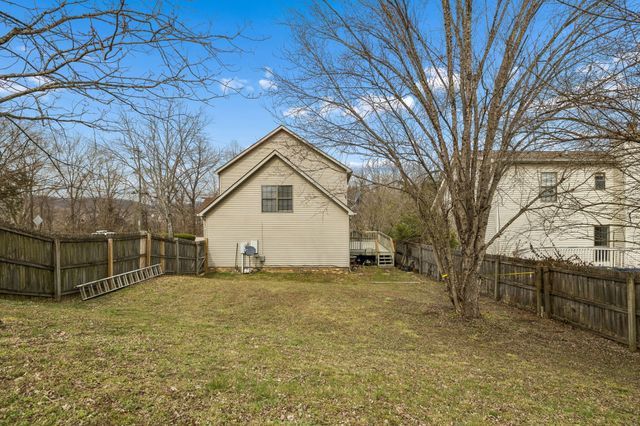 7701 Poplar Ridge Dr, Nashville, TN 37221