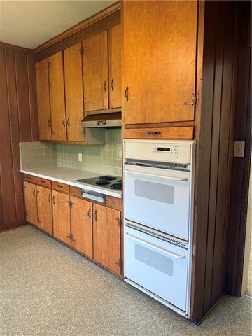 2187 Hickory Tree Road, Winston-salem, NC 27127
