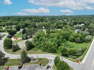 13901 St Andrews Drive, Eden Prairie, MN 55344