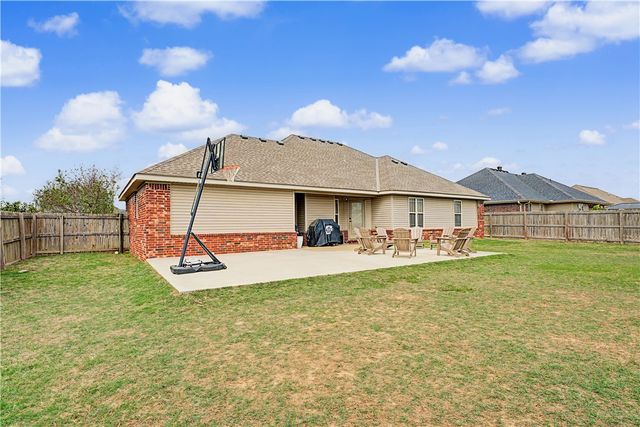 1501 Cavern Springs Way, Cave Springs, AR 72718