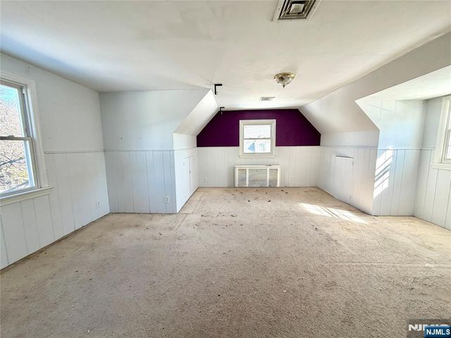 37-27 Hale Place, Fair Lawn, NJ 07410