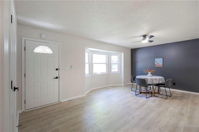 8721 N Campbell Street, Kansas City, MO 64155