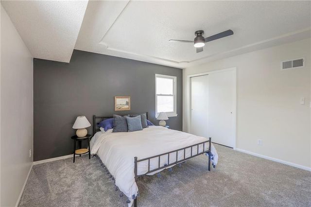 8721 N Campbell Street, Kansas City, MO 64155