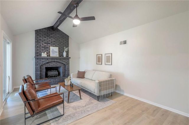 8721 N Campbell Street, Kansas City, MO 64155