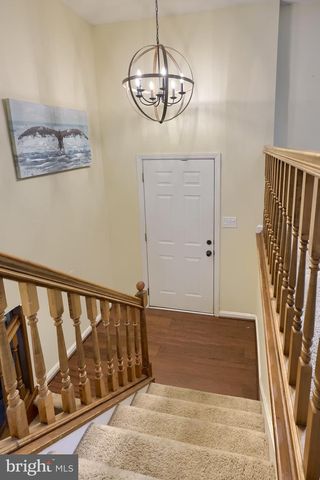 33 COUNTRY SIDE LN, Leola, PA 17540