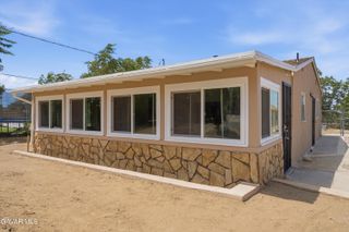 4851 W Avenue M8, Lancaster, CA 93536