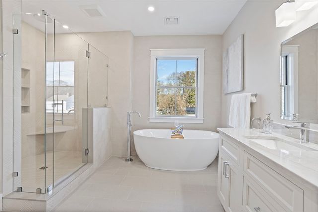 6 Parker Road, Bedford, MA 01730