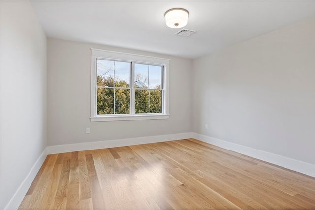 6 Parker Road, Bedford, MA 01730