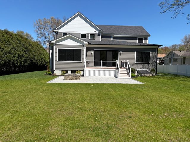 6 Parker Road, Bedford, MA 01730