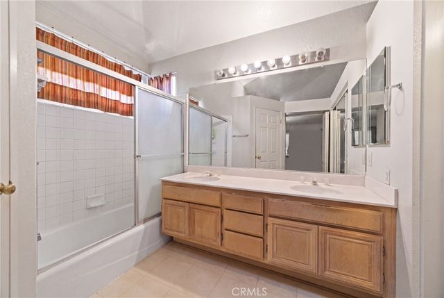 14021 Lemoli, Hawthorne, CA 90250