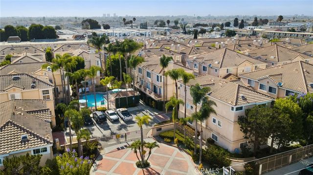 14021 Lemoli, Hawthorne, CA 90250