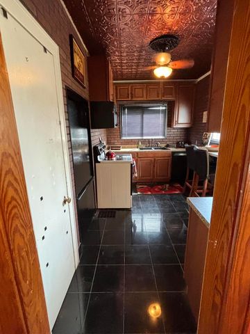 272 Liberty Road, Ezel, KY 41425