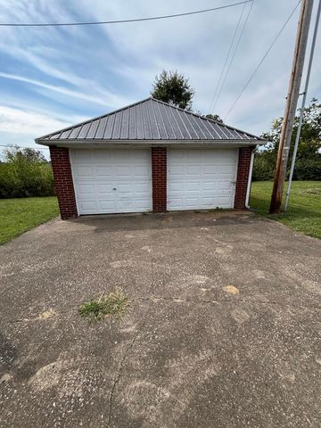 272 Liberty Road, Ezel, KY 41425