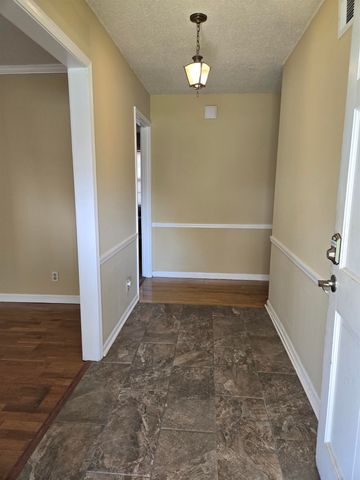 4742 ROLLING MEADOWS DR, Memphis, TN 38128